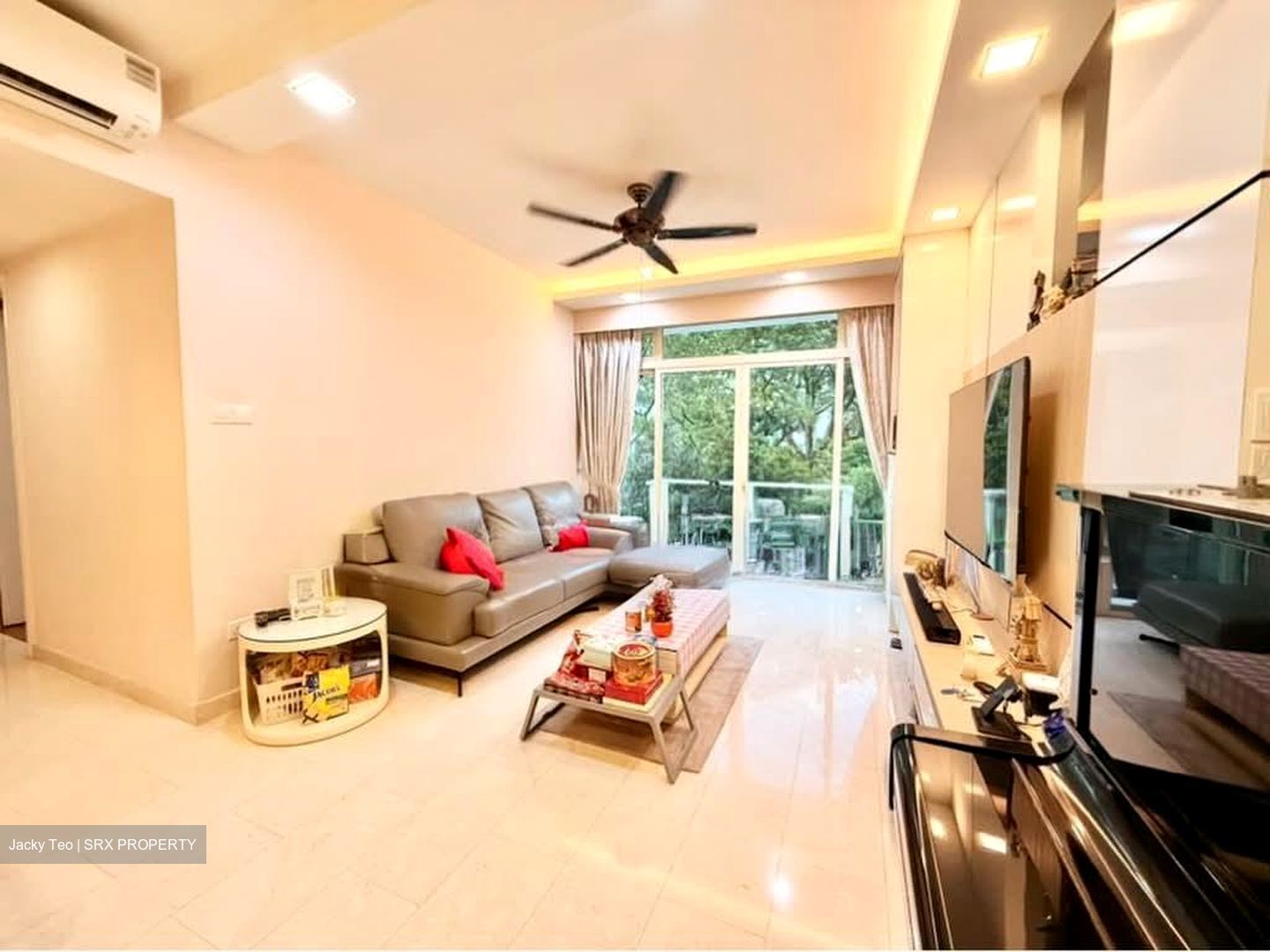 Monterey Park Condominium (D5), Condominium #601489711